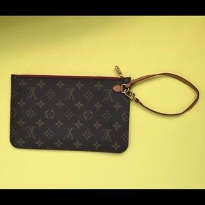 Authentic Louis Vuitton Neverfull Wristlet